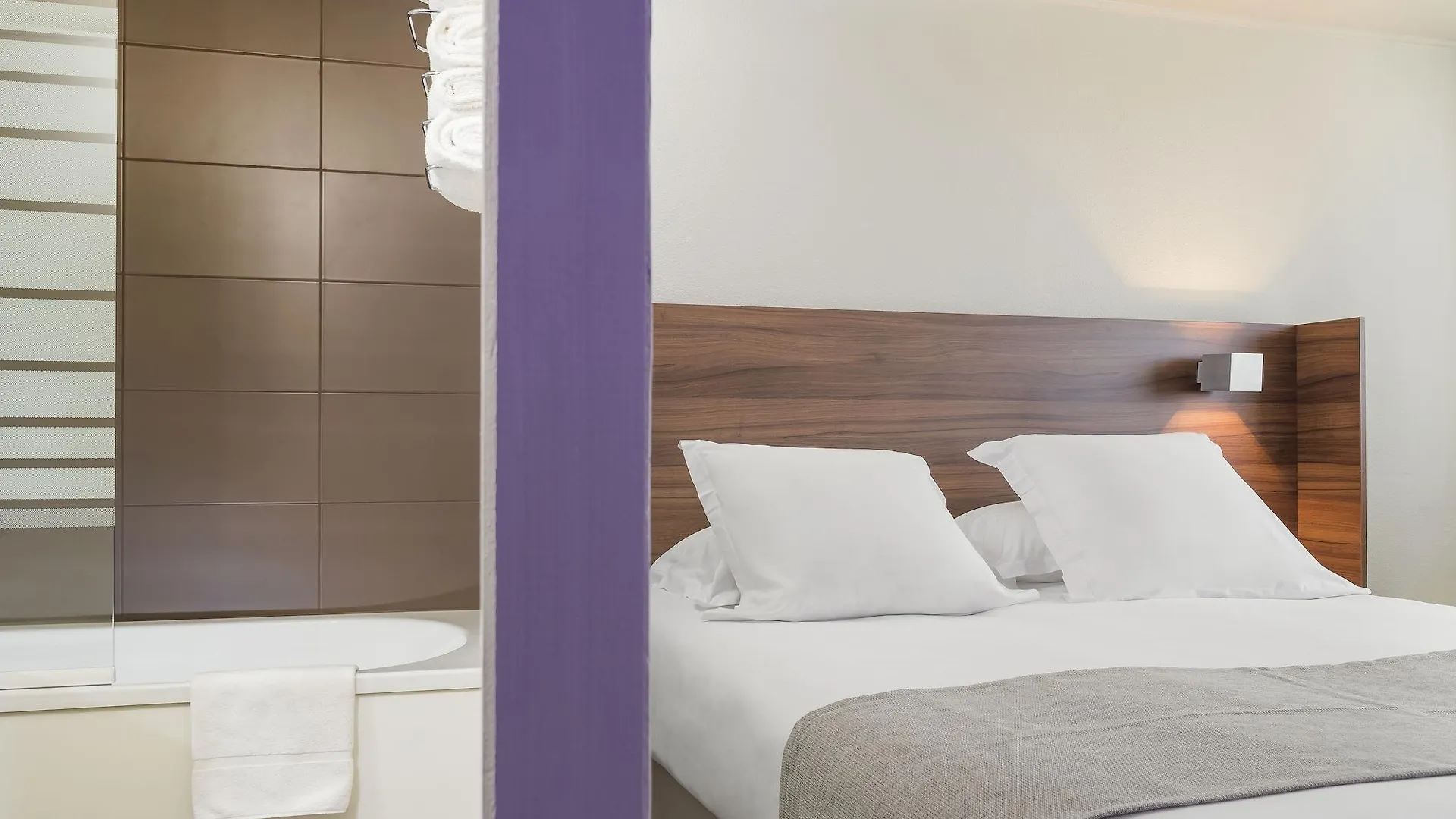 Terre De Provence Hotel & Spa Le Pontet  Francia